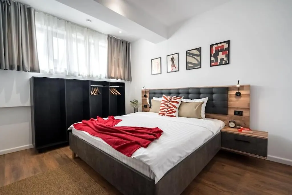 Central 17 Apartment - New Building & Parking Bucharest
