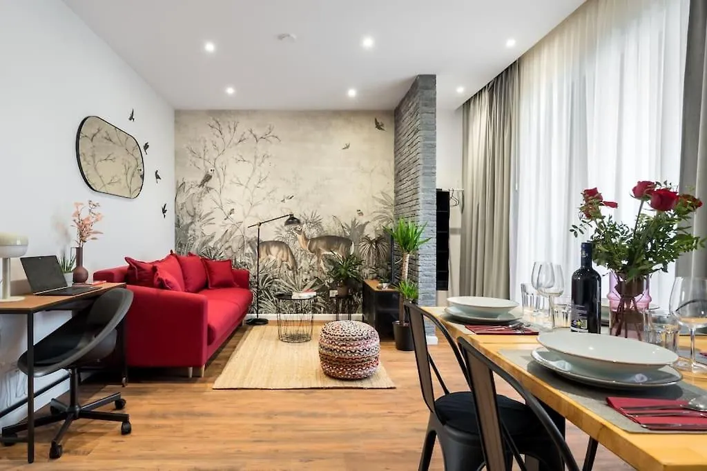 Central 17 Apartment - New Building & Parking Bucharest 0*,  Romania
