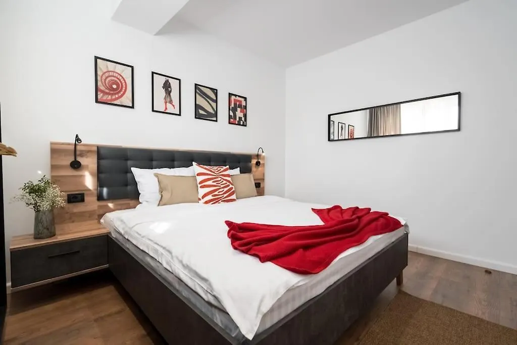 Central 17 Apartment - New Building & Parking Bucharest