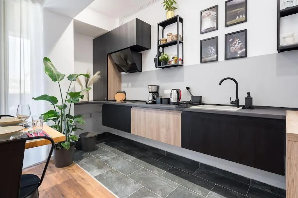 Central 17 Apartment - New Building & Parking Bucharest