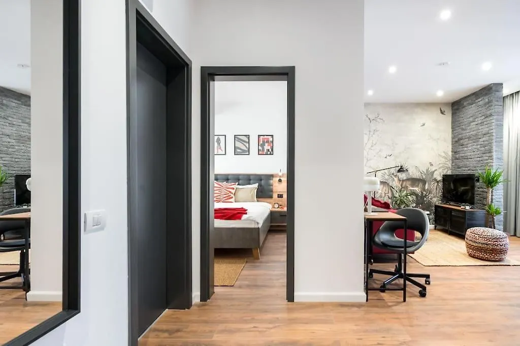 Central 17 Apartment - New Building & Parking Bucharest